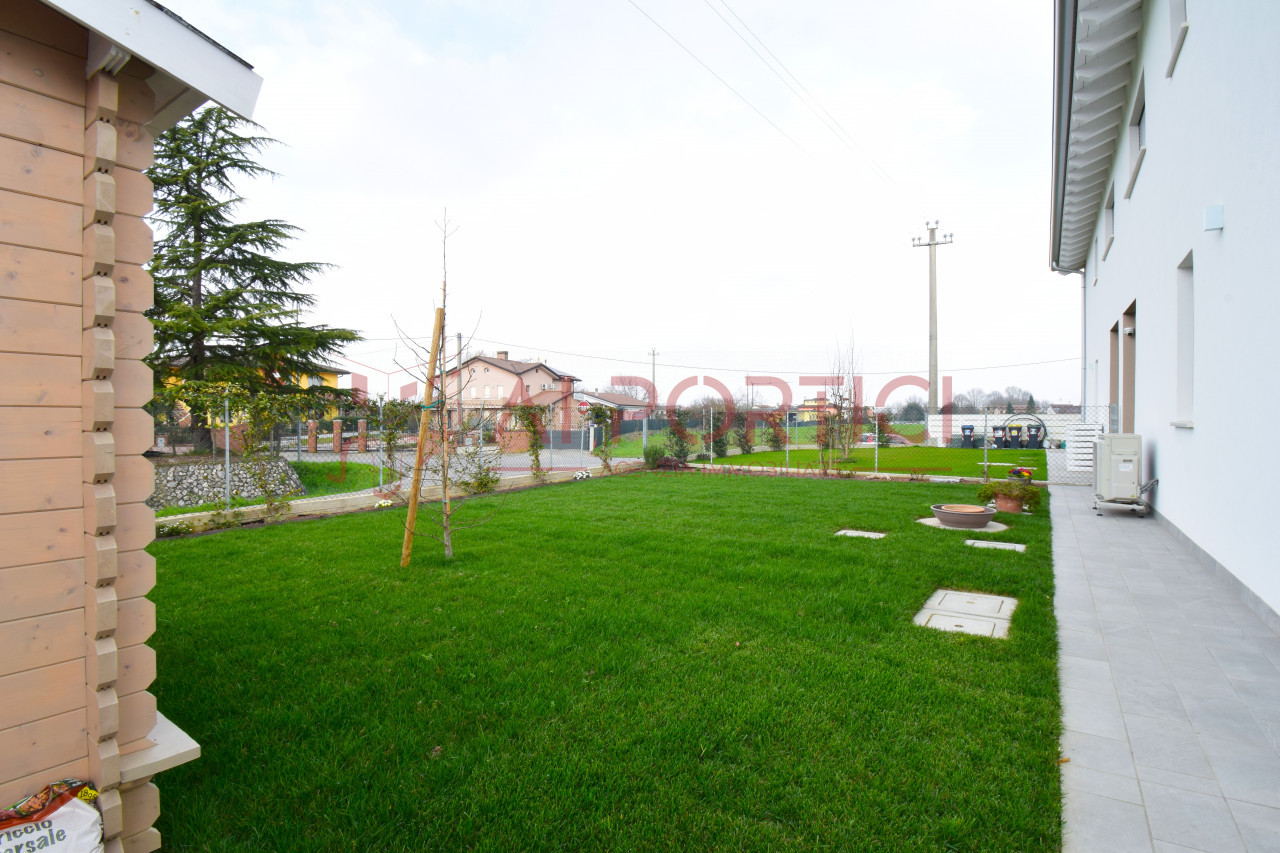 Foto Bifamiliare Fossò (Venezia)