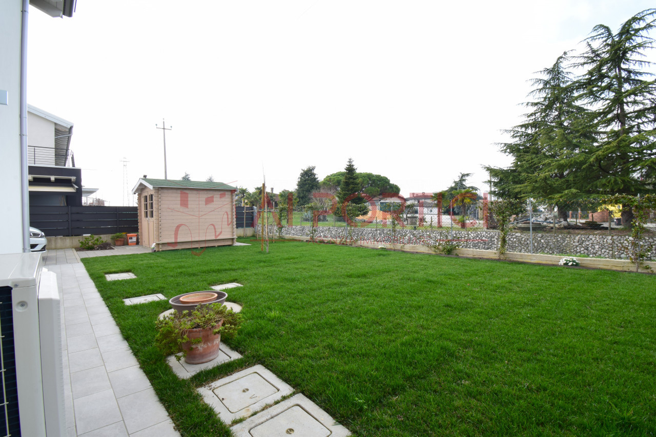 Foto Bifamiliare Fossò (Venezia)