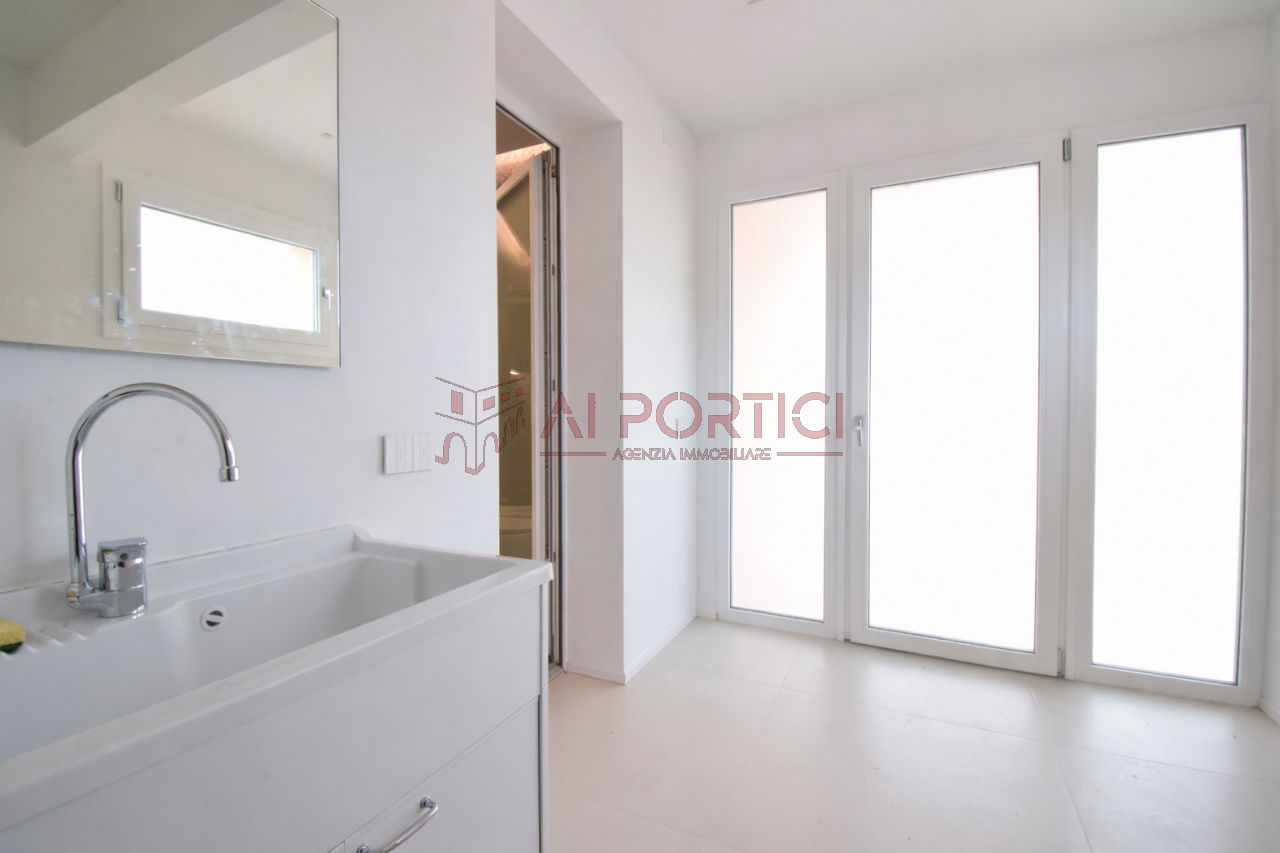 Foto Bifamiliare Brugine (Padova)