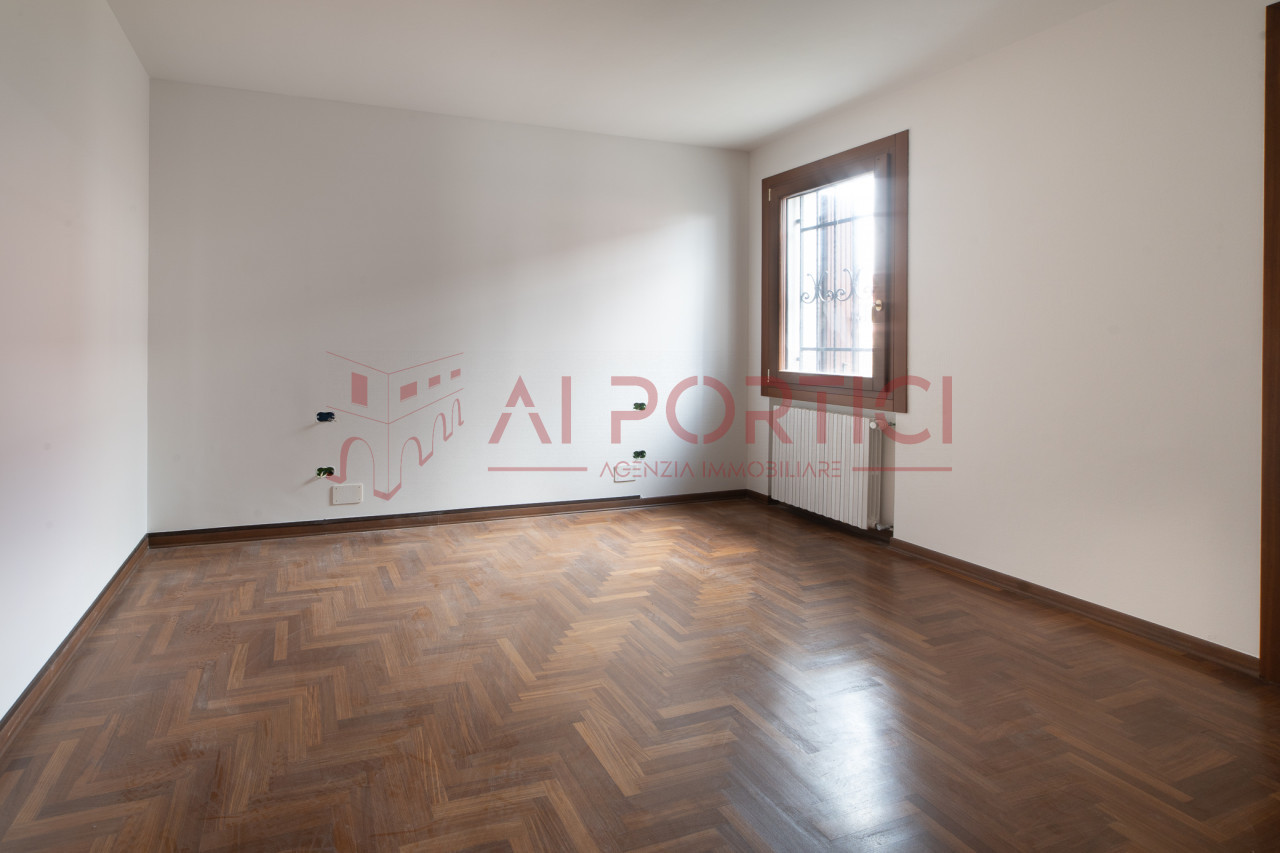 Foto Bifamiliare Piove di Sacco (Padova)