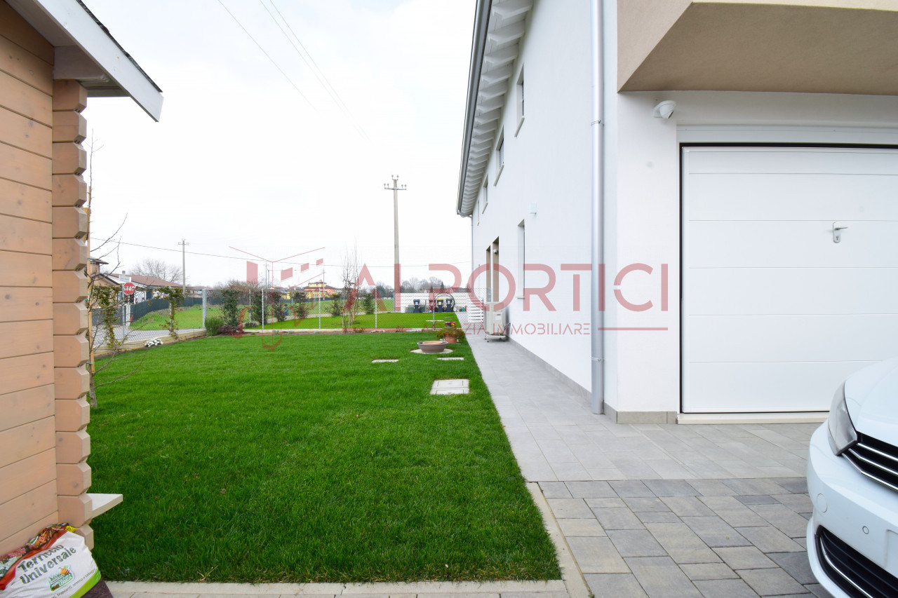 Foto Bifamiliare Fossò (Venezia)