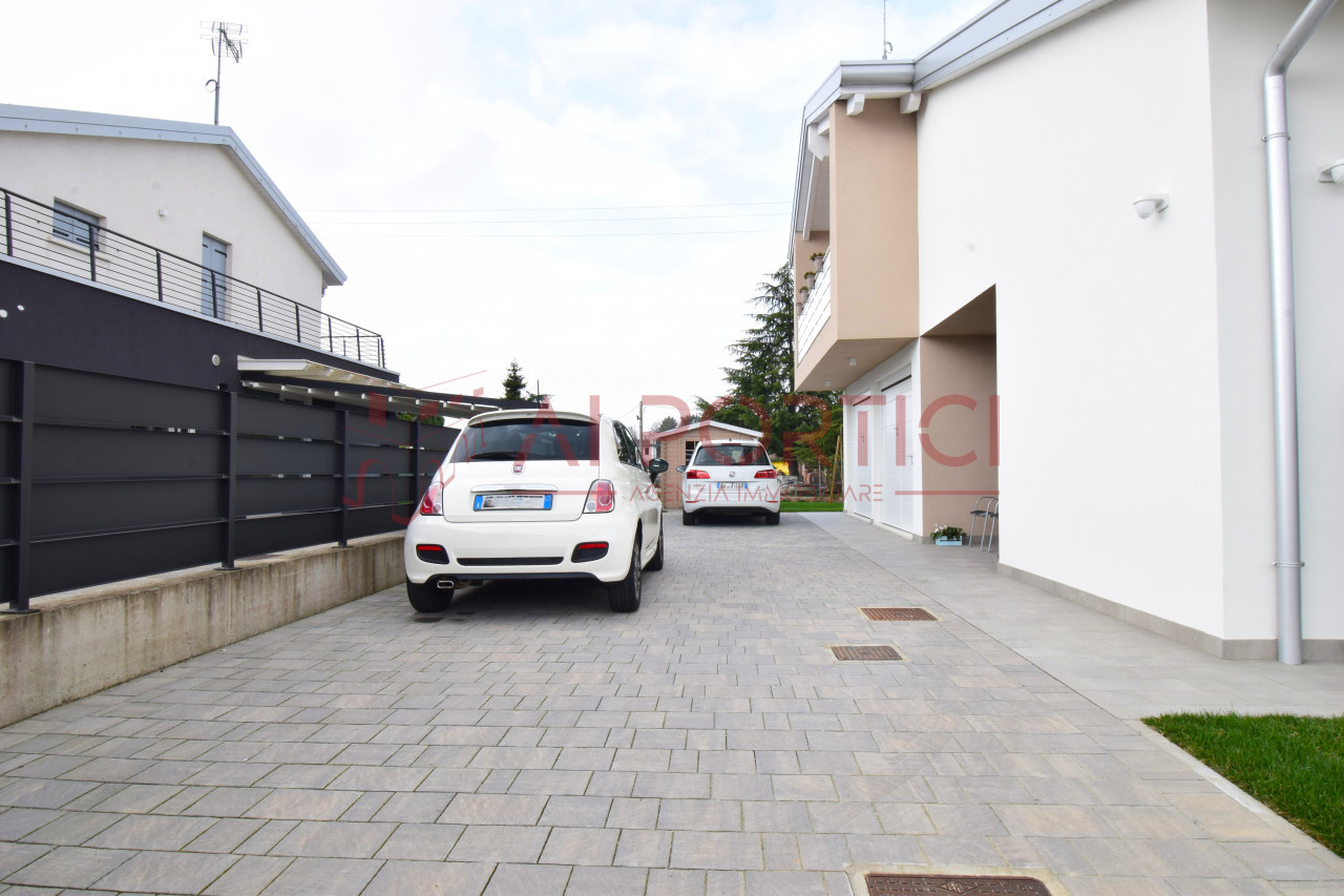 Foto Bifamiliare Fossò (Venezia)