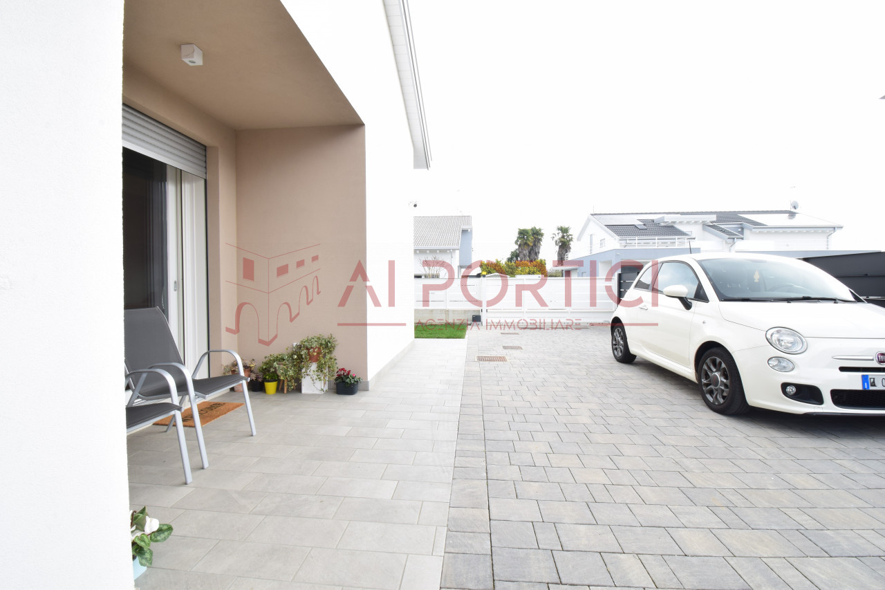 Foto Bifamiliare Fossò (Venezia)