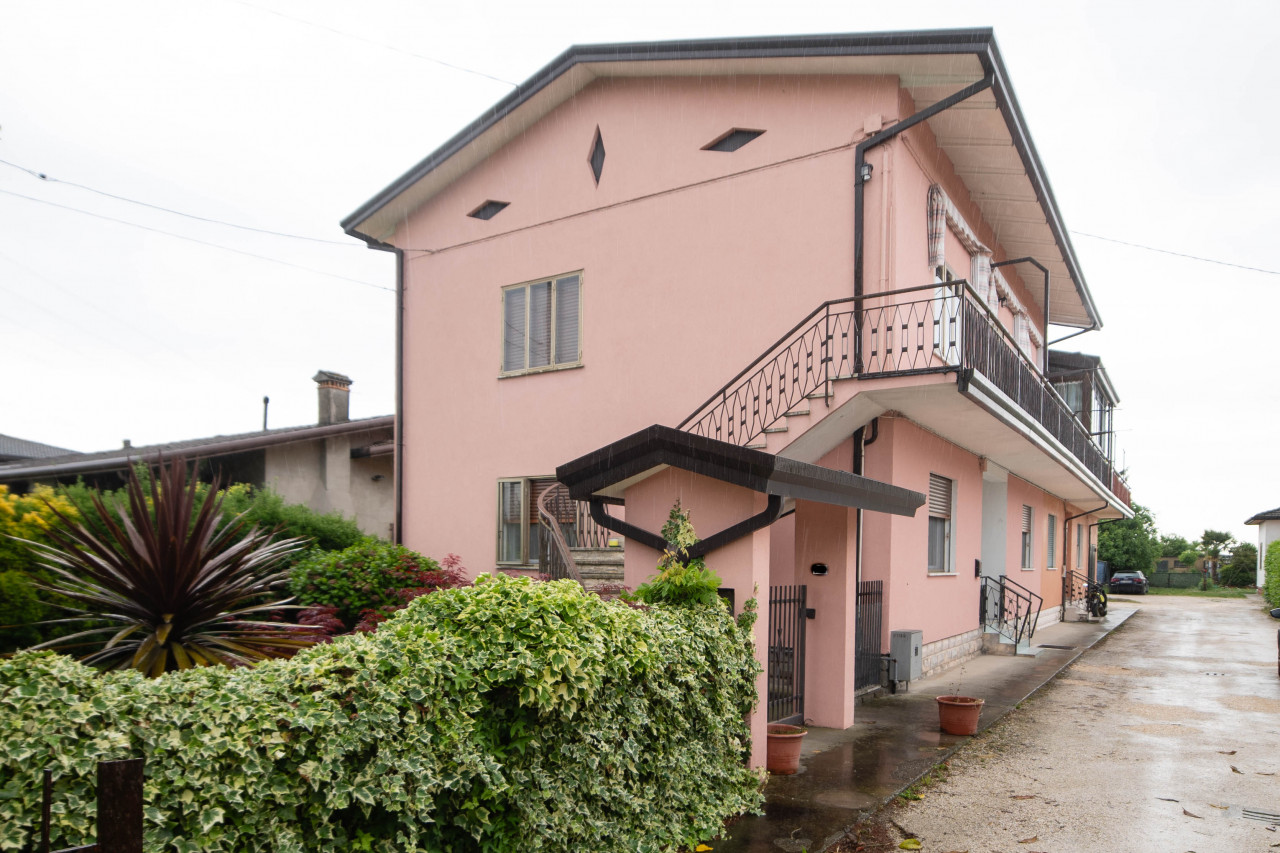 Foto Appartamento Campolongo Maggiore (Venezia)